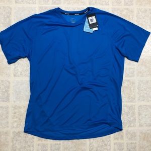 BRAND NEW Nike Men’s tee